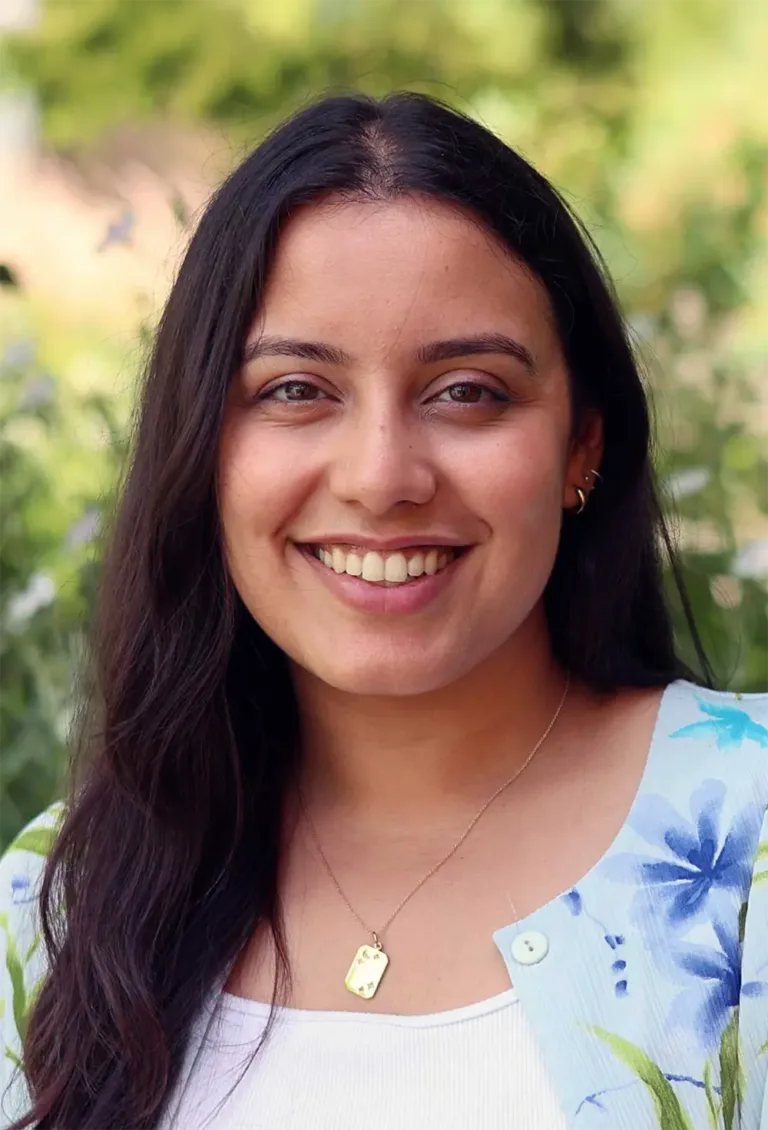 Headshot of Ravia Dhaliwal