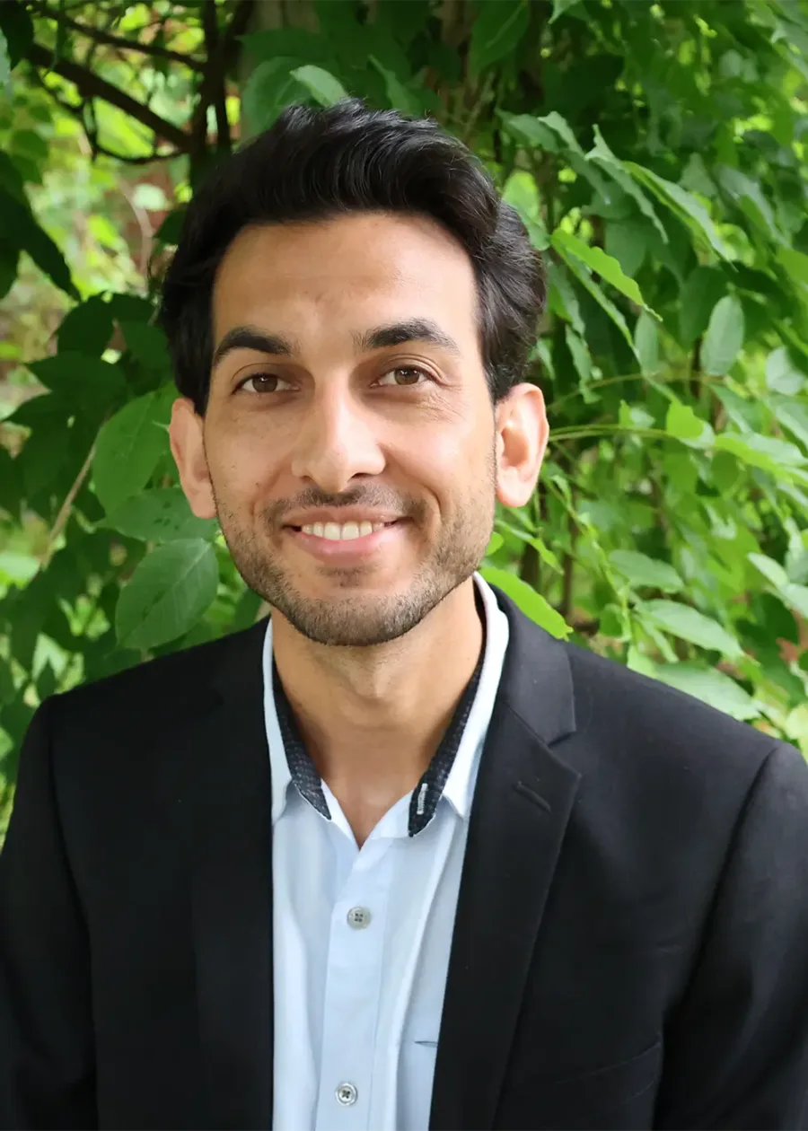 Headshot of Omer Malikyar