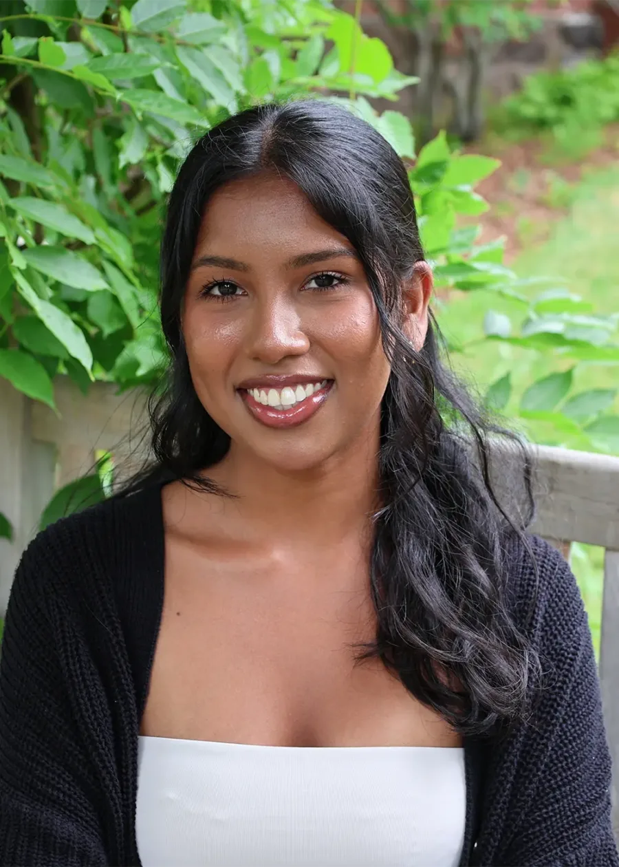 Headshot of Rhea Raghunauth